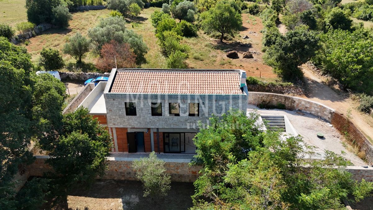 ISTRA, BALE - Villa di lusso nel cuore dell'Istria – perfetta fusione di moderno e tradizionale