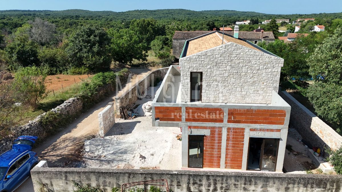 ISTRA, BALE - Villa di lusso nel cuore dell'Istria – perfetta fusione di moderno e tradizionale