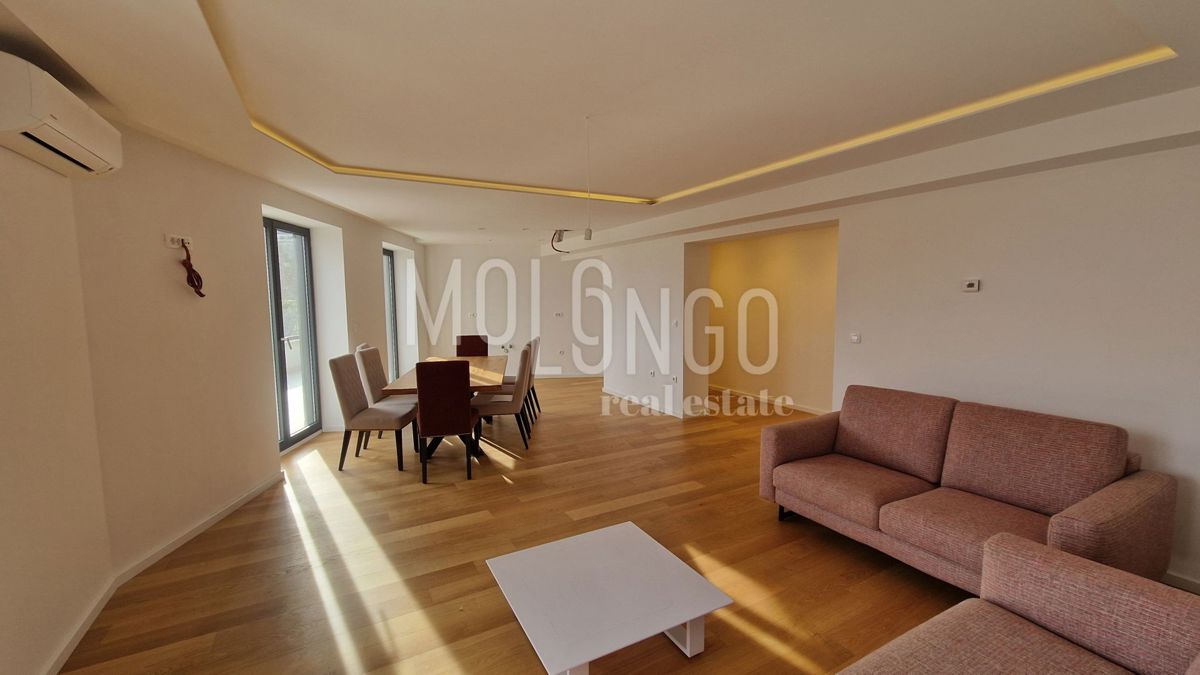 Appartamento/appartamento Opatija - Centar, Opatija, 117,68m2