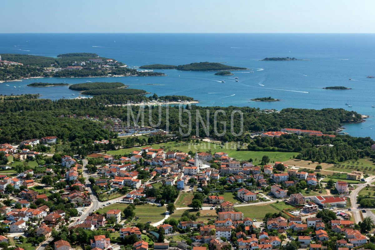 Terreno Funtana, 1.077m2