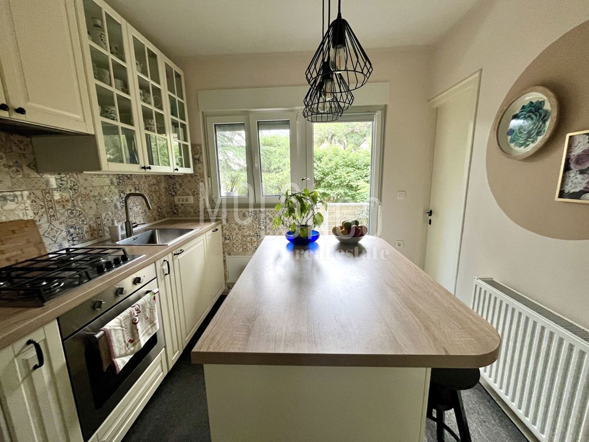 Appartamento/appartamento Kantrida, Rijeka, 101m2