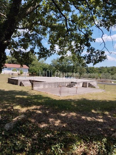 Terreno Tinjan, 922m2