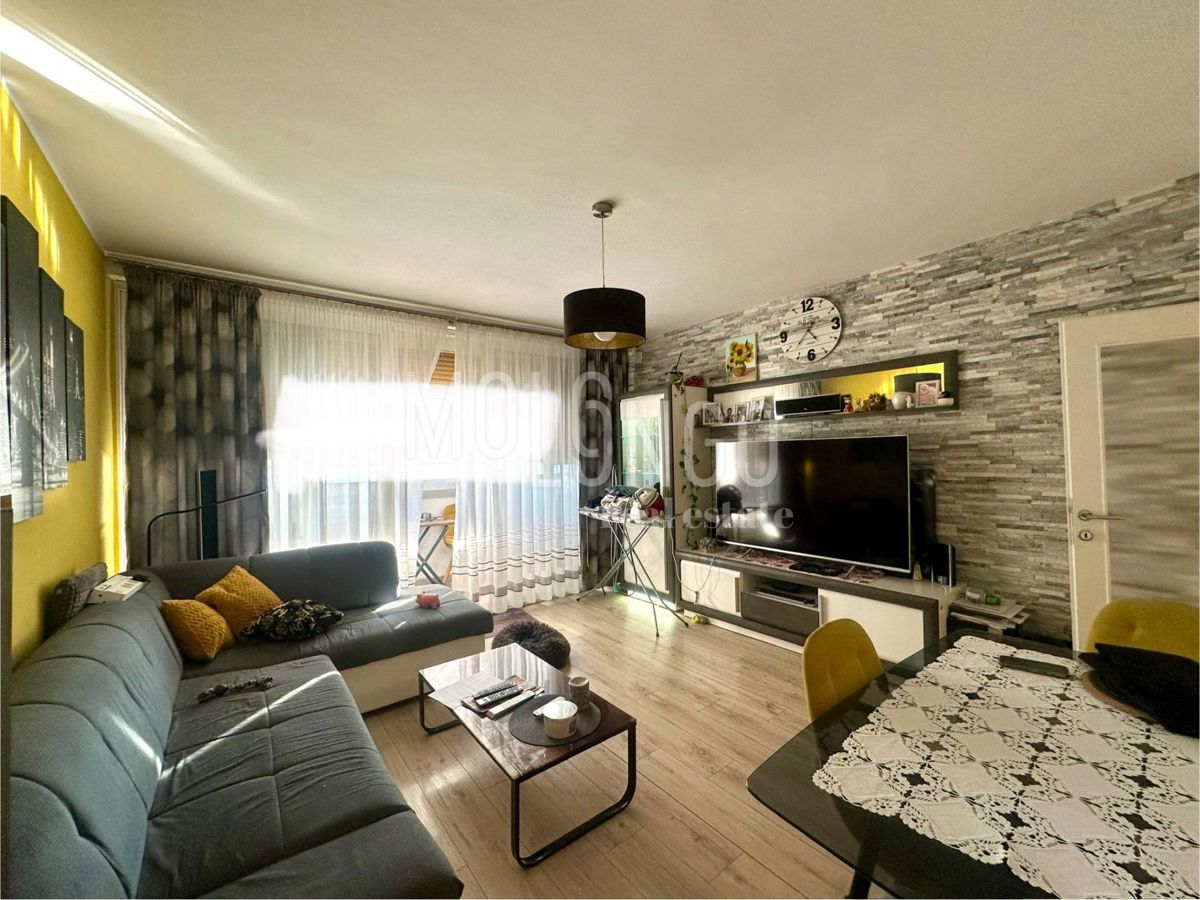 Appartamento/appartamento Kantrida, Rijeka, 83m2