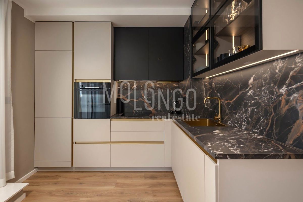 Appartamento/appartamento Zamet, Rijeka, 90m2