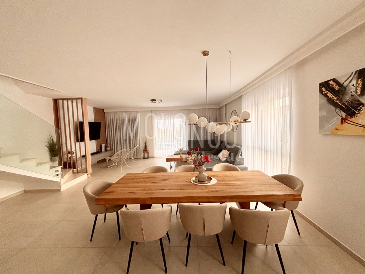 Casa Omišalj, 185m2