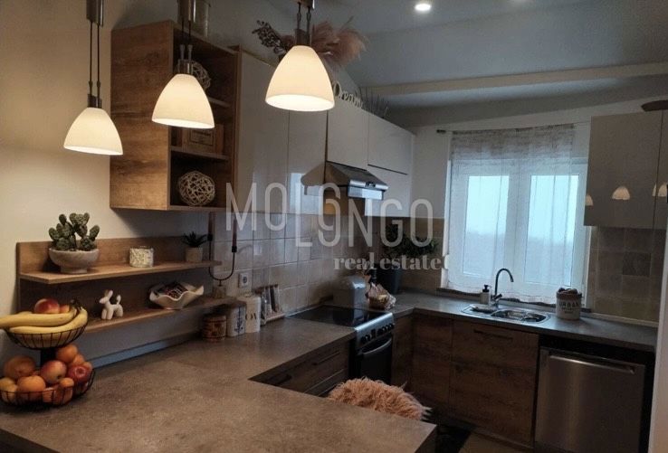 Appartamento/appartamento Zamet, Rijeka, 90m2