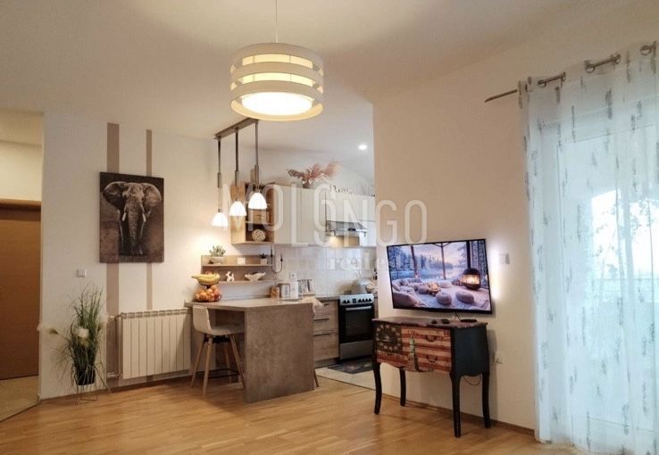 Appartamento/appartamento Zamet, Rijeka, 90m2