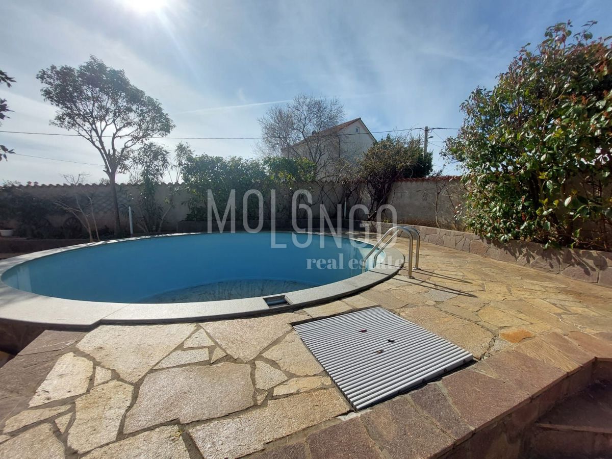 Appartamento/appartamento Kornić, Krk, 105m2