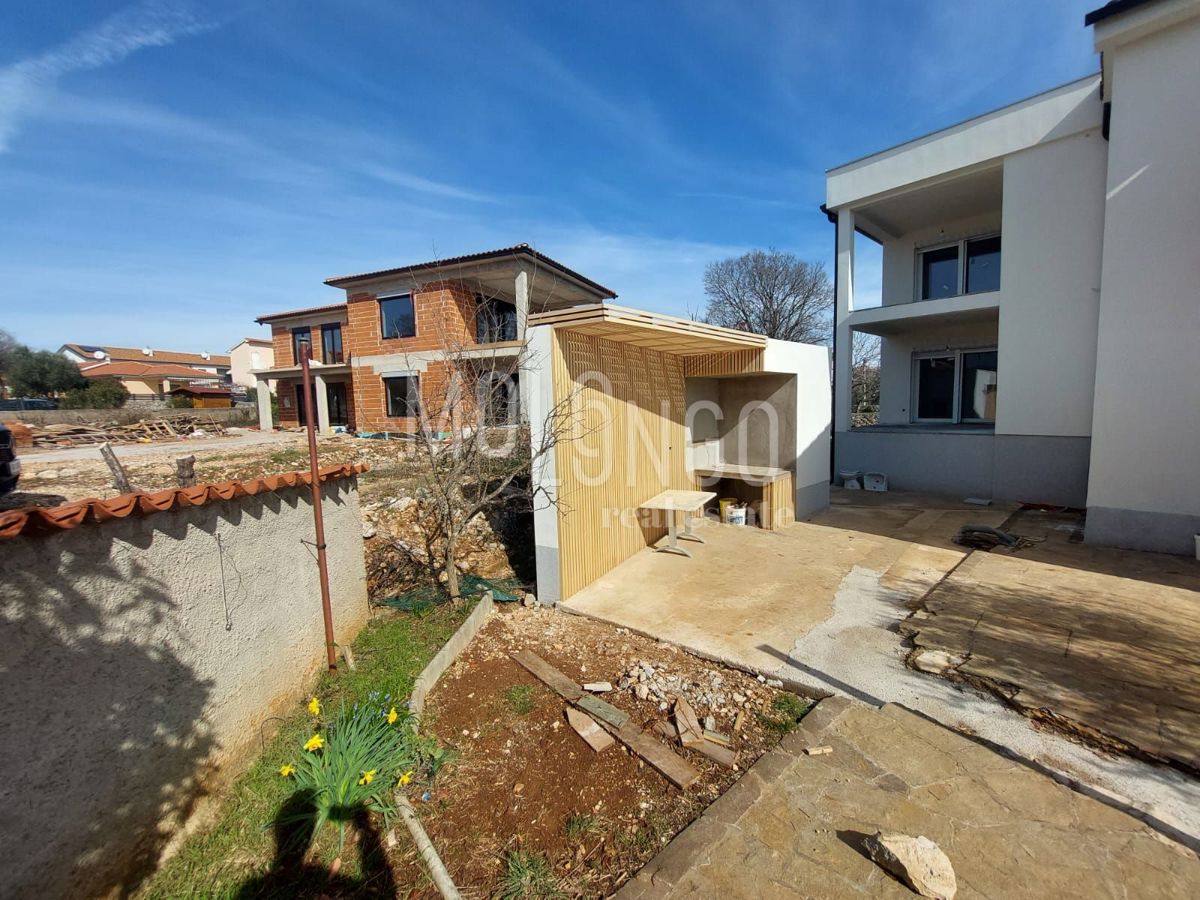 Appartamento/appartamento Kornić, Krk, 105m2