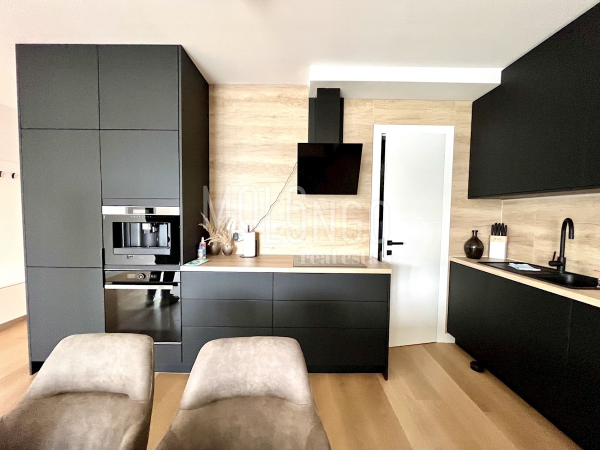 Appartamento/appartamento Bivio, Rijeka, 87m2