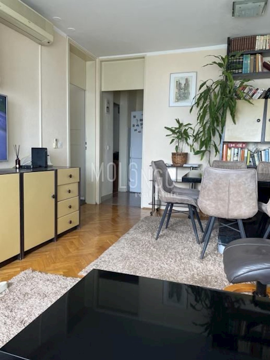 Appartamento/appartamento Krnjevo, Rijeka, 70,14m2