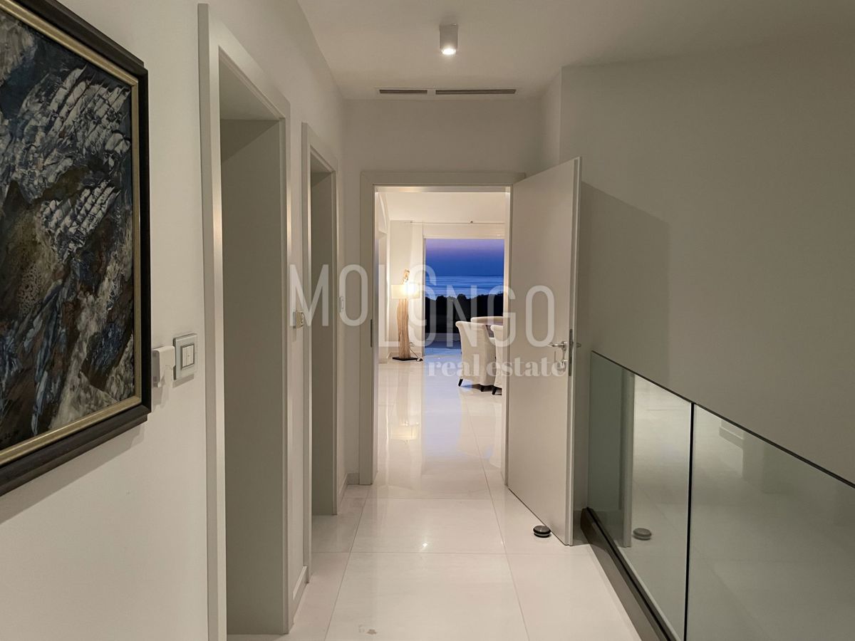 Appartamento/appartamento Štinjan, Pula, 171,10m2