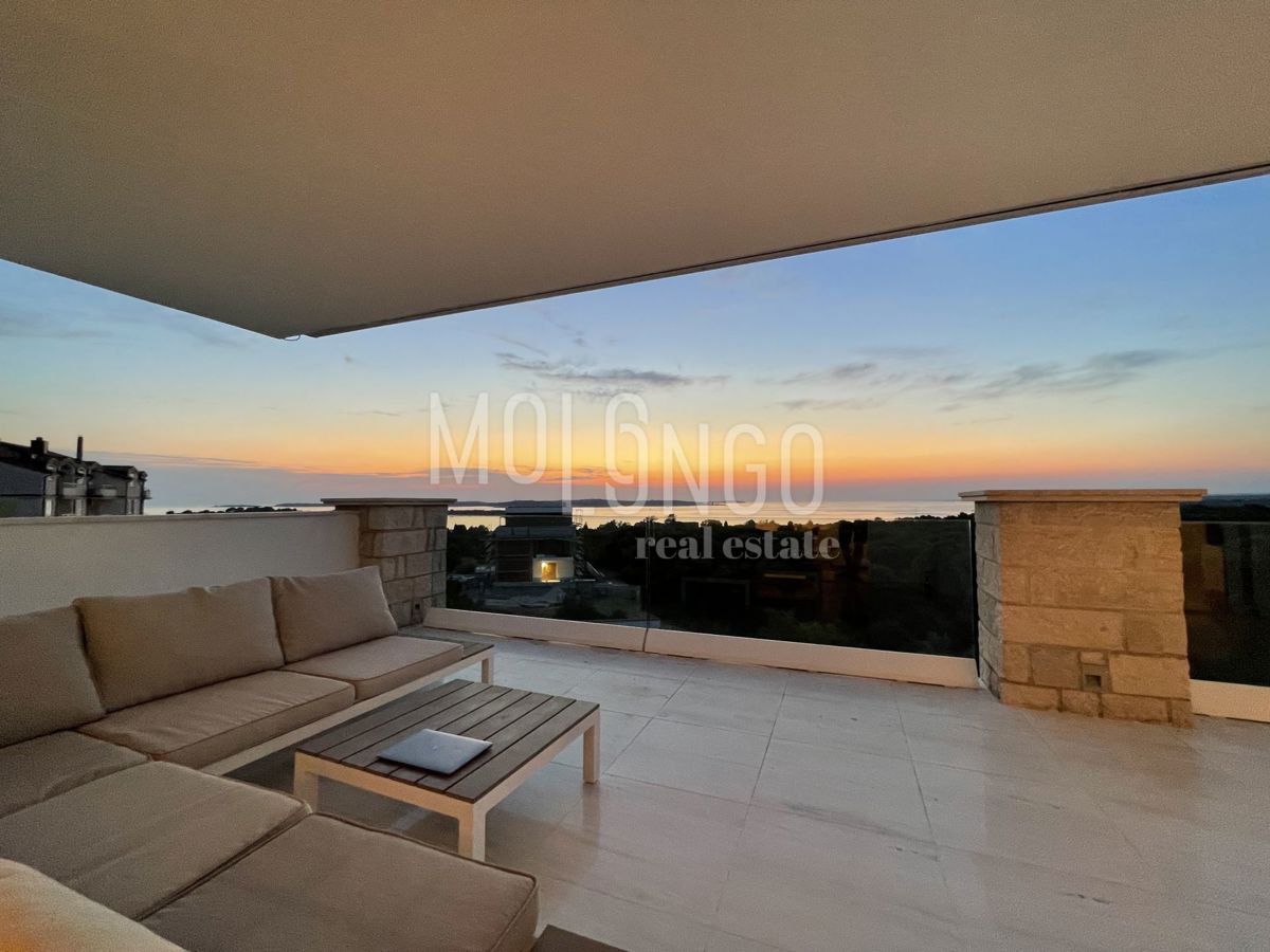 Appartamento/appartamento Štinjan, Pula, 171,10m2