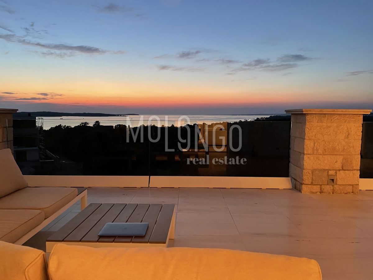 Appartamento/appartamento Štinjan, Pula, 171,10m2