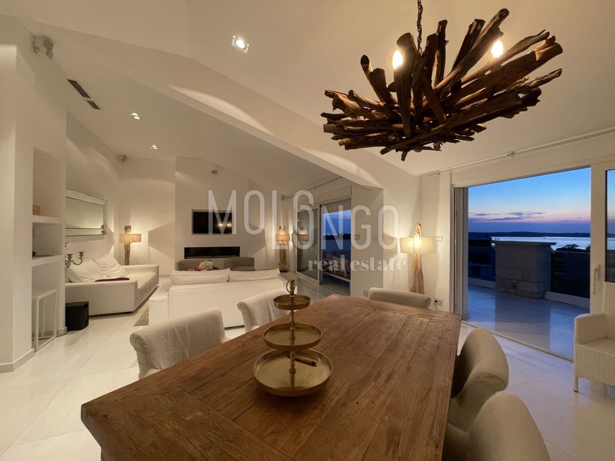 Appartamento/appartamento Štinjan, Pula, 171,10m2