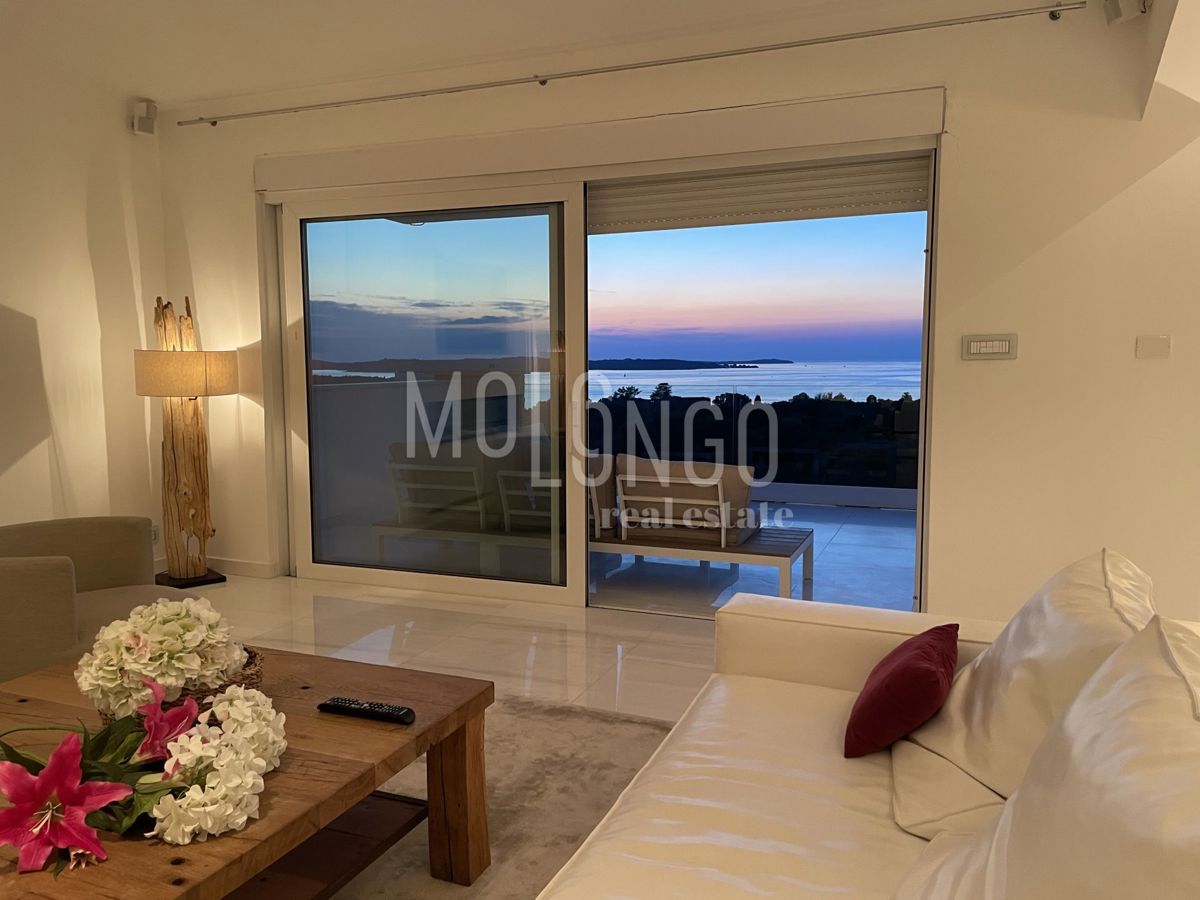 Appartamento/appartamento Štinjan, Pula, 171,10m2