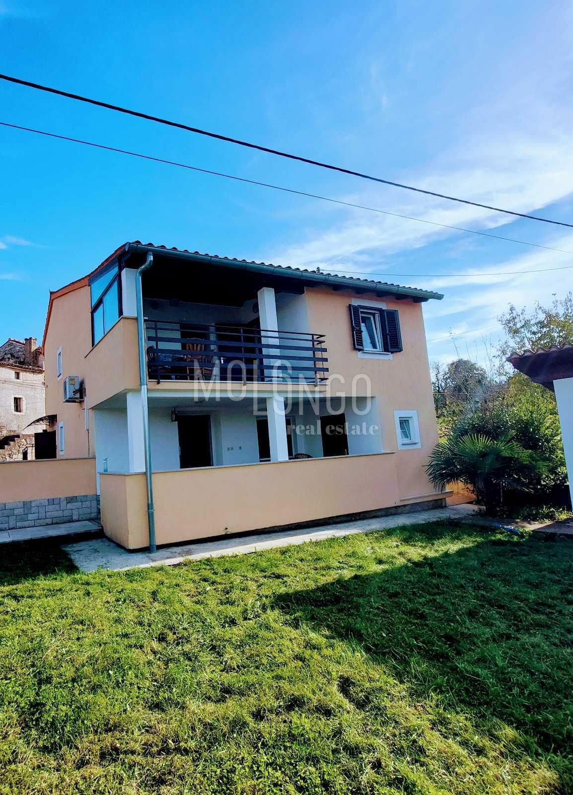 ISTRIA, MOTOVUN – Casa affascinante con grande potenziale