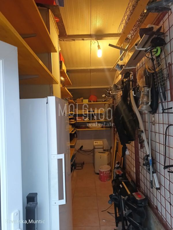 ISTRIA, LIŽNJAN Casa a 5 km dal mare