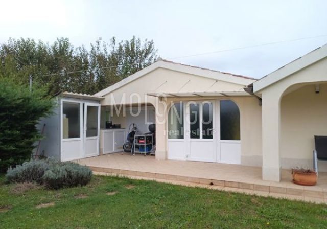 ISTRIA, LIŽNJAN Casa a 5 km dal mare