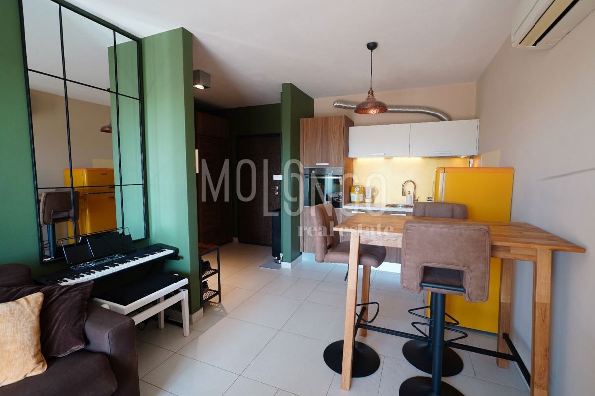 ISTRIA, ROVIGNO – OCCASIONE! Mite appartamento a 6 km dal mare