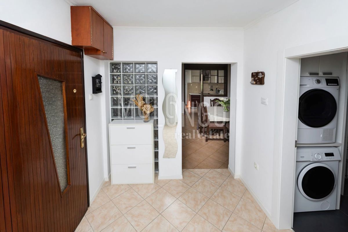 Appartamento/appartamento Škurinje, Rijeka, 82m2