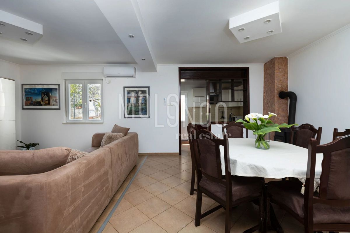 Appartamento/appartamento Škurinje, Rijeka, 82m2