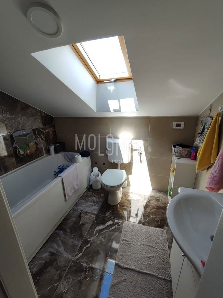 Appartamento/appartamento Viškovo, 162m2