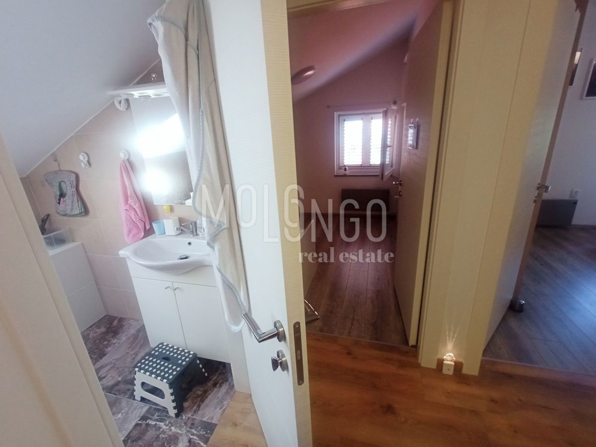 Appartamento/appartamento Viškovo, 162m2