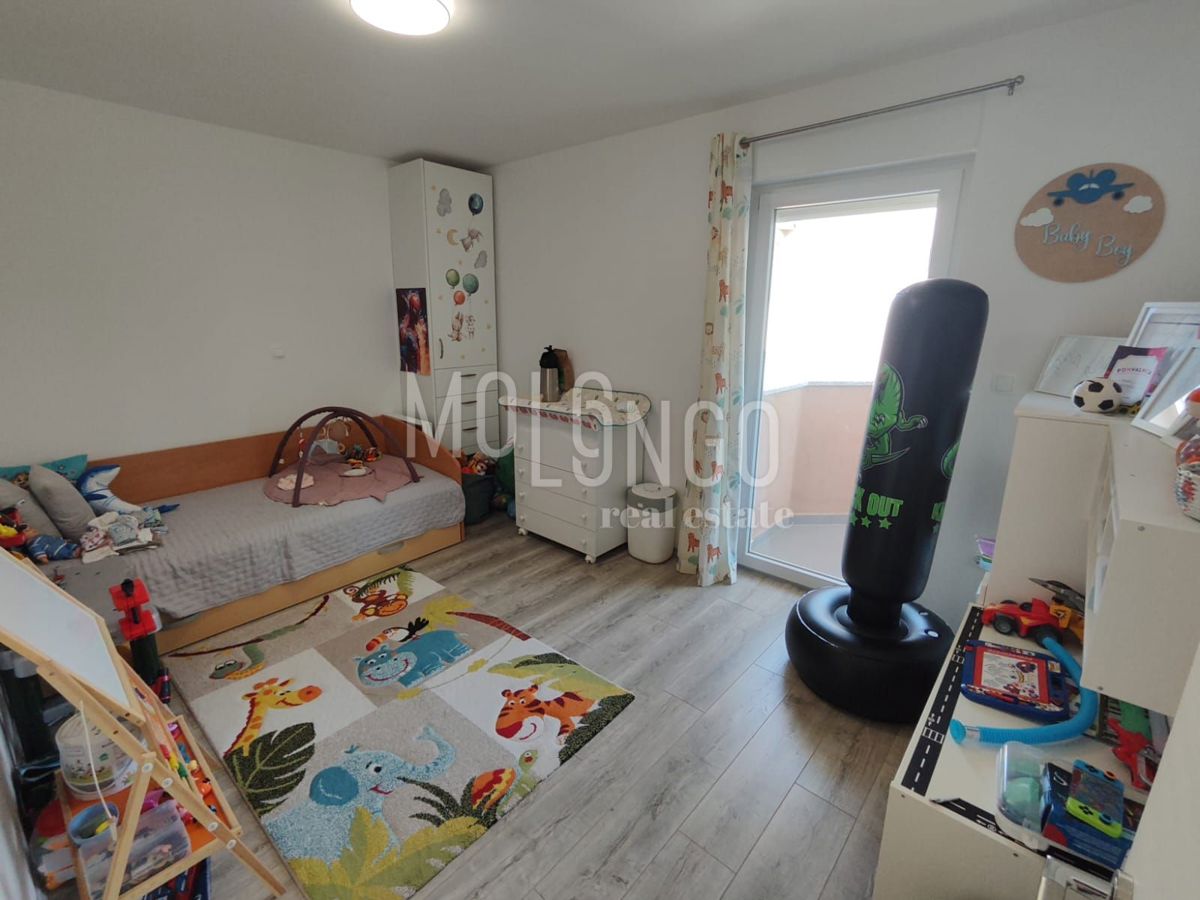 Appartamento/appartamento Viškovo, 162m2