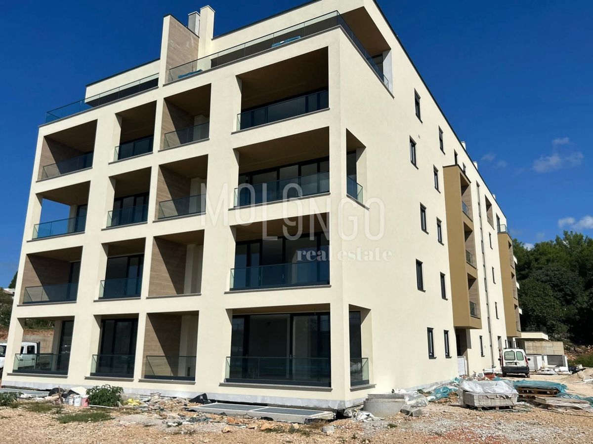 ISTRIA, POLA - Nuova costruzione di qualità a Pola – Veli Vrh