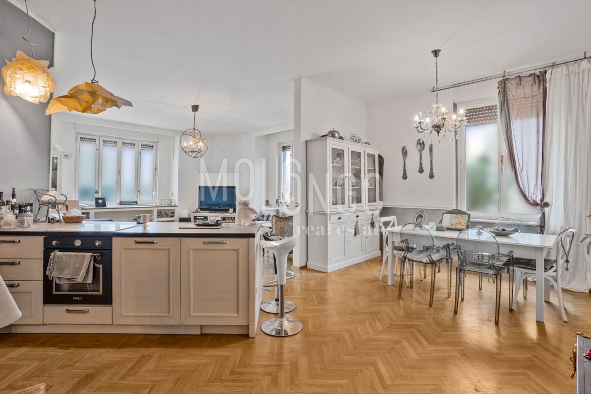 Appartamento/appartamento Centar, Rijeka, 201m2