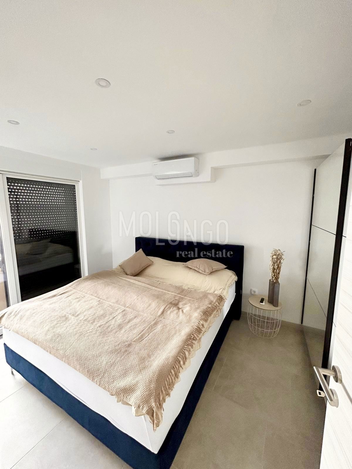 Appartamento/appartamento Crikvenica, 87m2