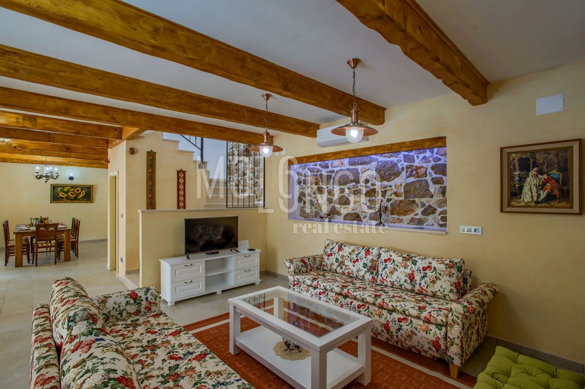 Casa Garica, Vrbnik, 145m2