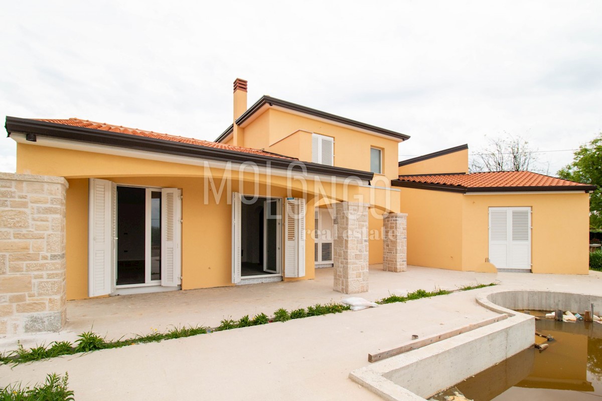 Casa Kaštel, Buje, 170m2