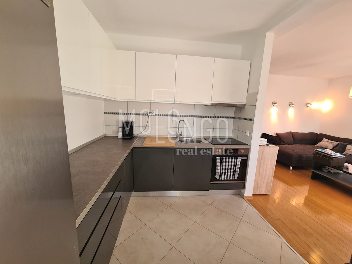 Appartamento/appartamento Sroki, Viškovo, 111,42m2