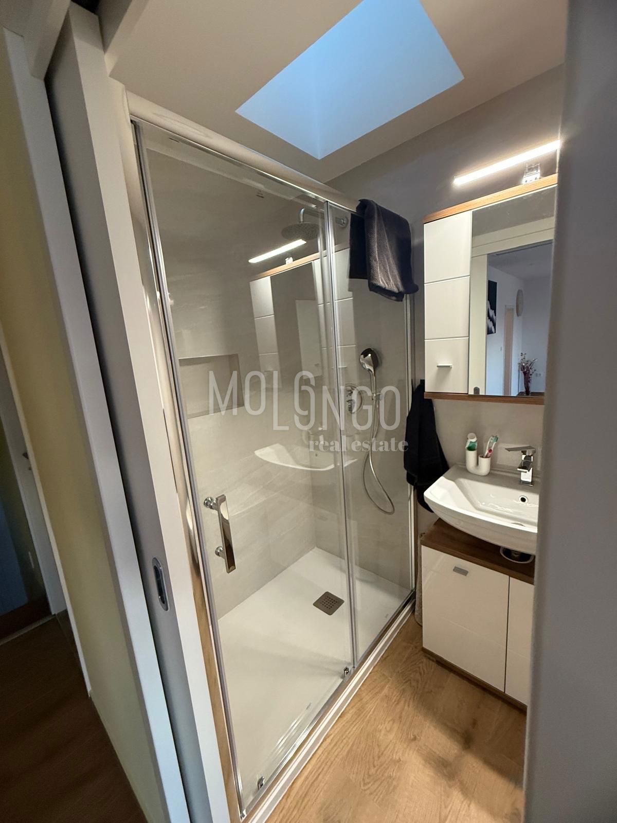 Appartamento/appartamento Mihotići, Matulji, 100m2