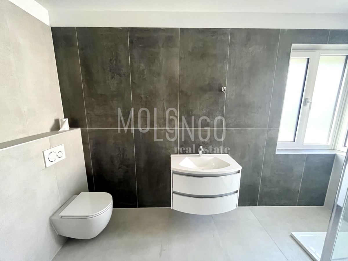 Appartamento/appartamento Rožići, Kostrena, 146,69m2