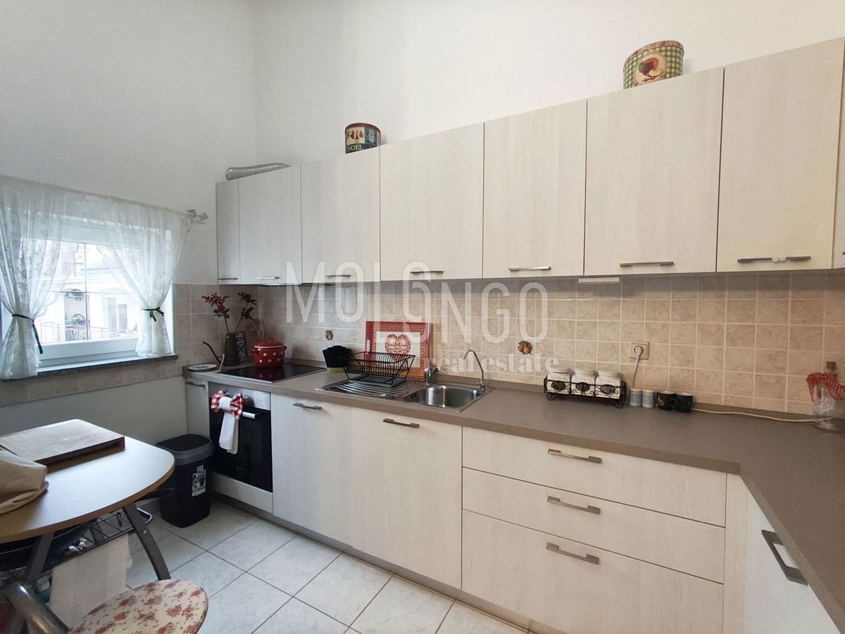 Appartamento/appartamento Poreč, 92m2