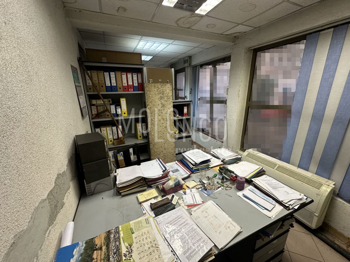 Commerciale Centar, Rijeka, 85m2