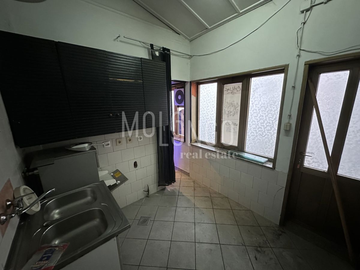 Commerciale Centar, Rijeka, 85m2