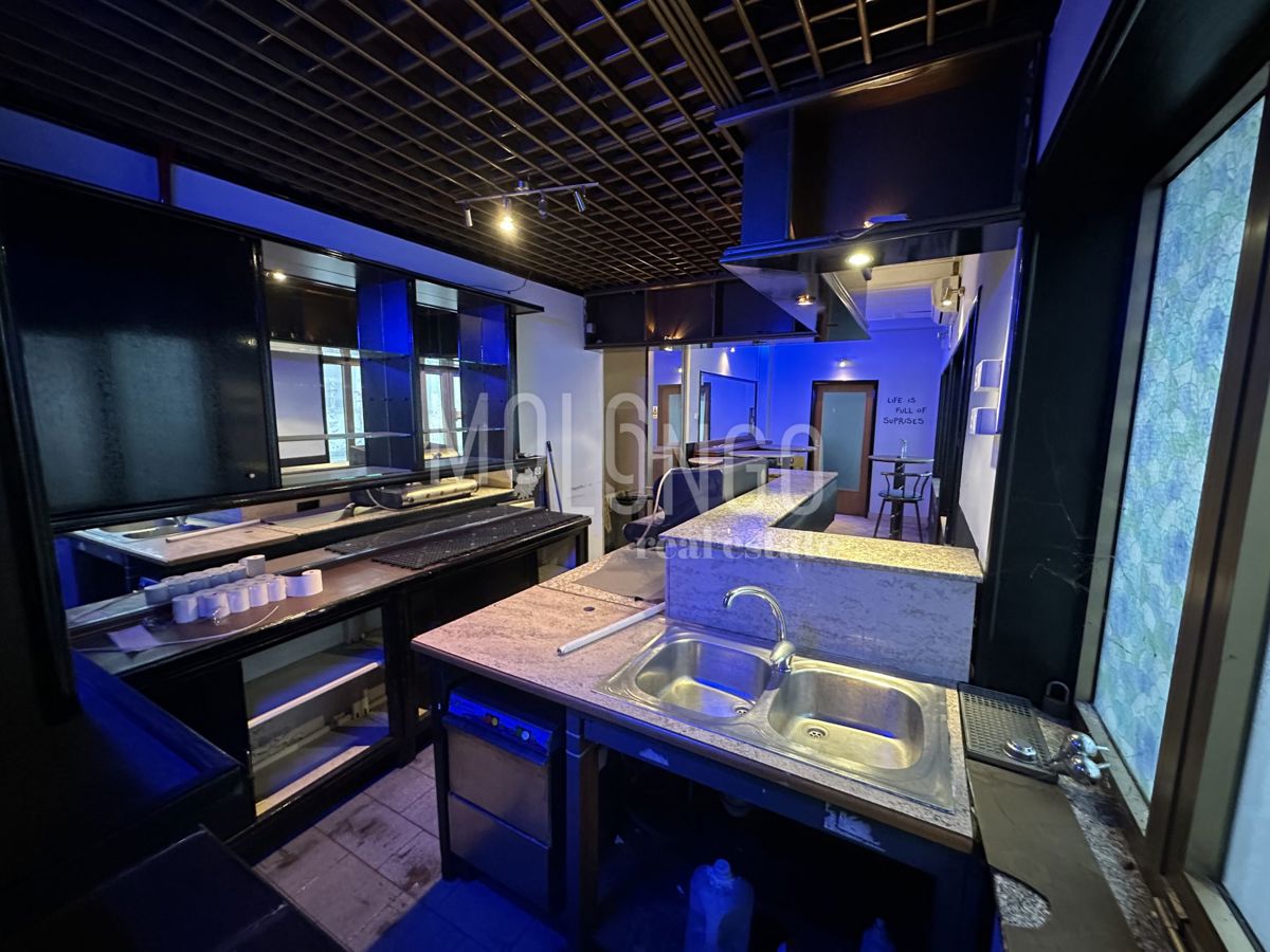 Commerciale Centar, Rijeka, 85m2