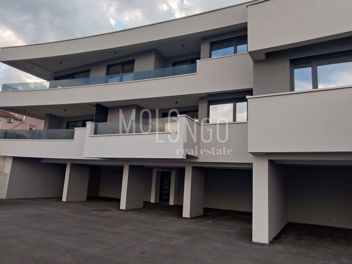 Appartamento/appartamento Lovran, 204,78m2