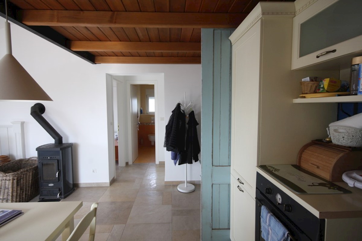 Tribunj, appartamento con una camera da letto e galleria