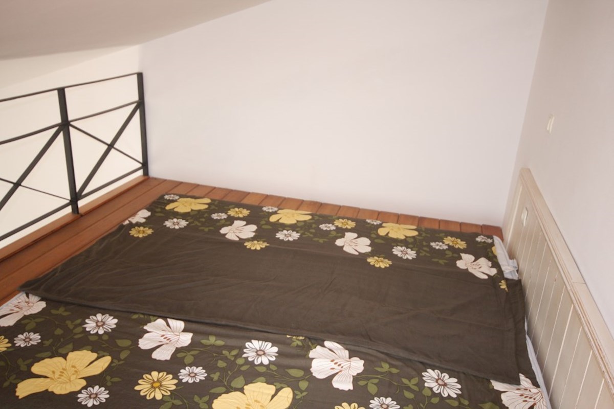 Tribunj, appartamento con una camera da letto e galleria