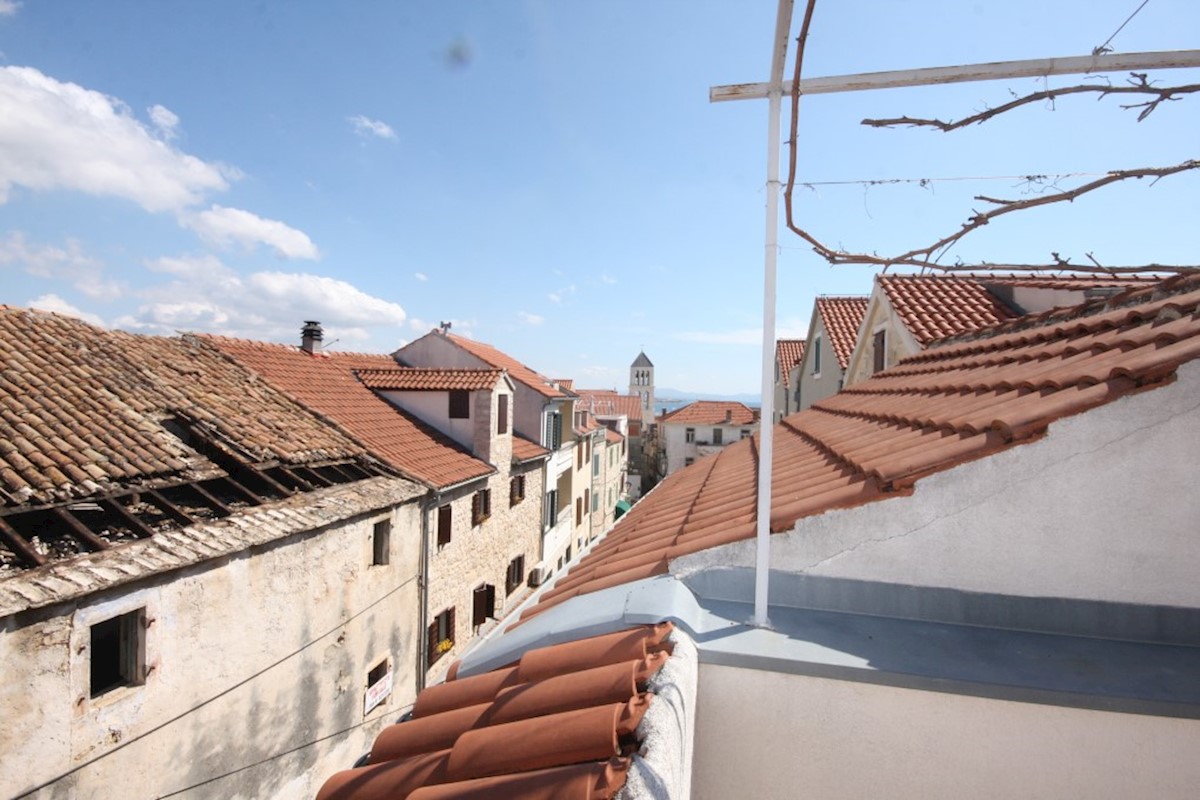 Vodice, casa a schiera nel centro della città