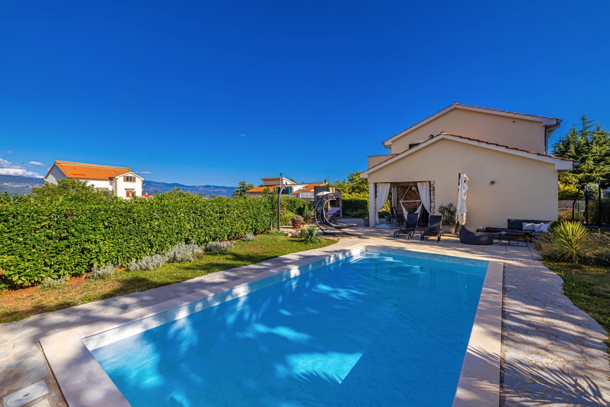 ISOLA DI KRK - Casa con piscina e vista mare