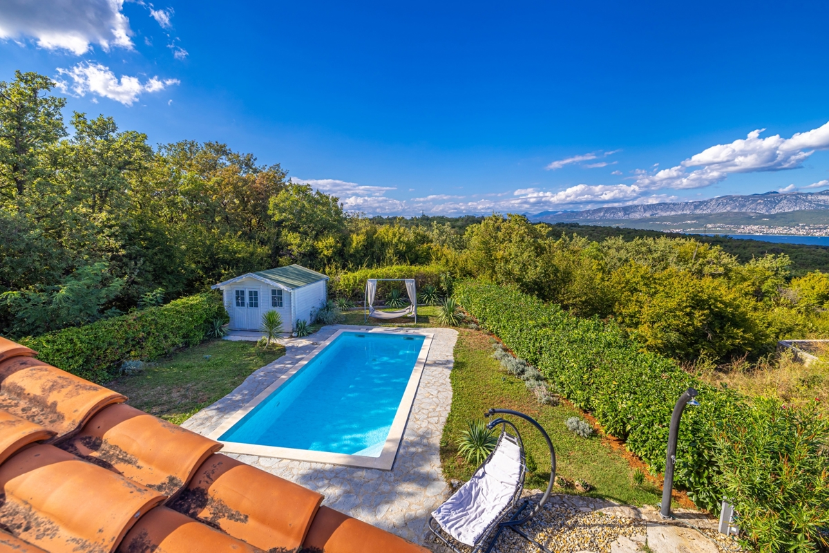 ISOLA DI KRK - Casa con piscina e vista mare