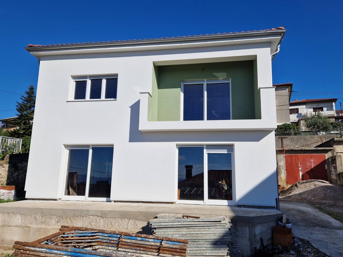 RIJEKA, VOJAK - Casa con due appartamenti in fase di costruzione