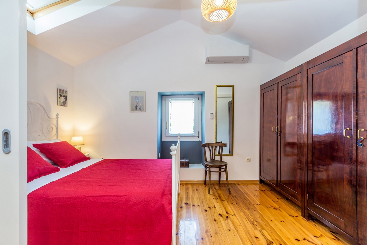 Casa Rasopasno, Dobrinj, 1m2