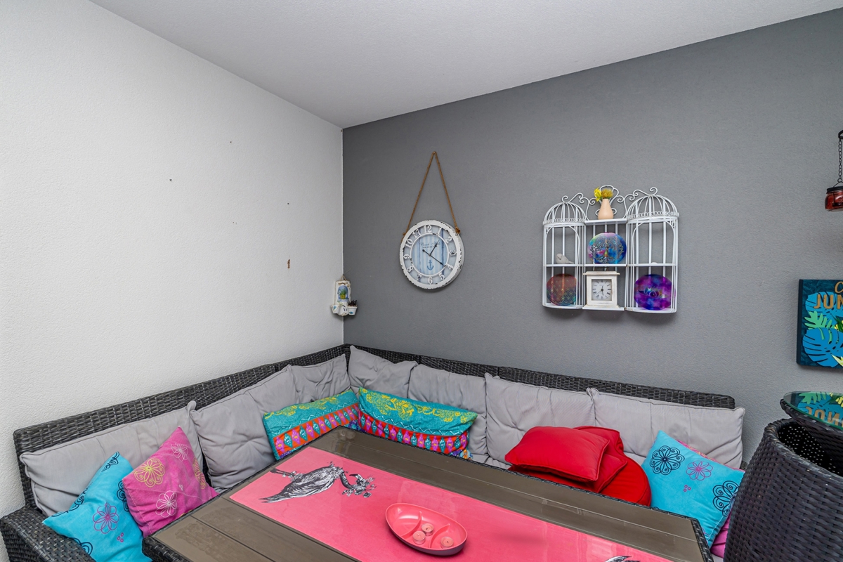 ISOLA DI KRK, NJIVICE - appartamento duplex a 150 metri dalla spiaggia